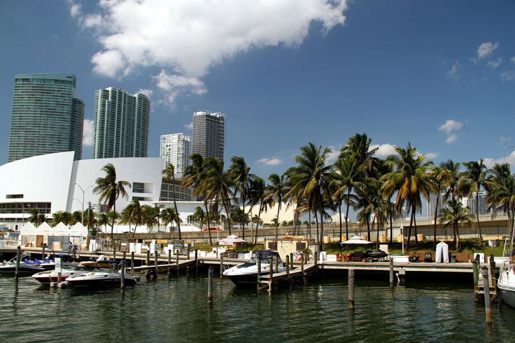 Quanto custa viajar para Miami?