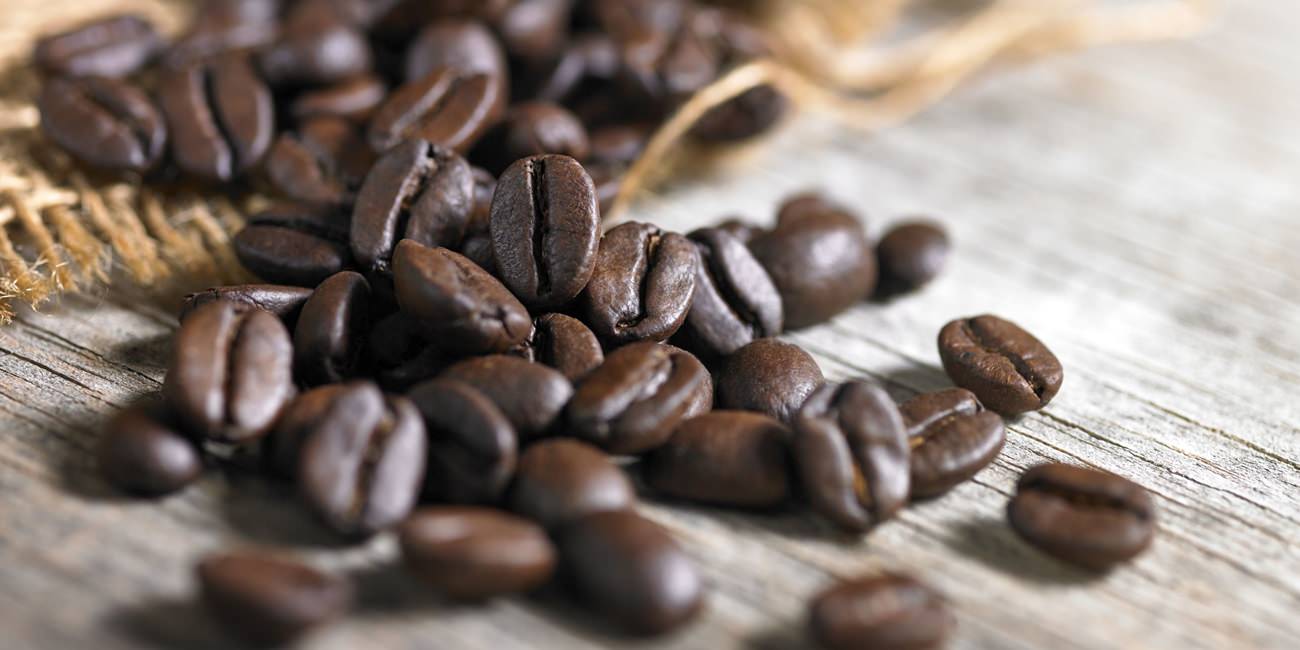 O que é café descafeinado e quais seus benefícios para a saúde?