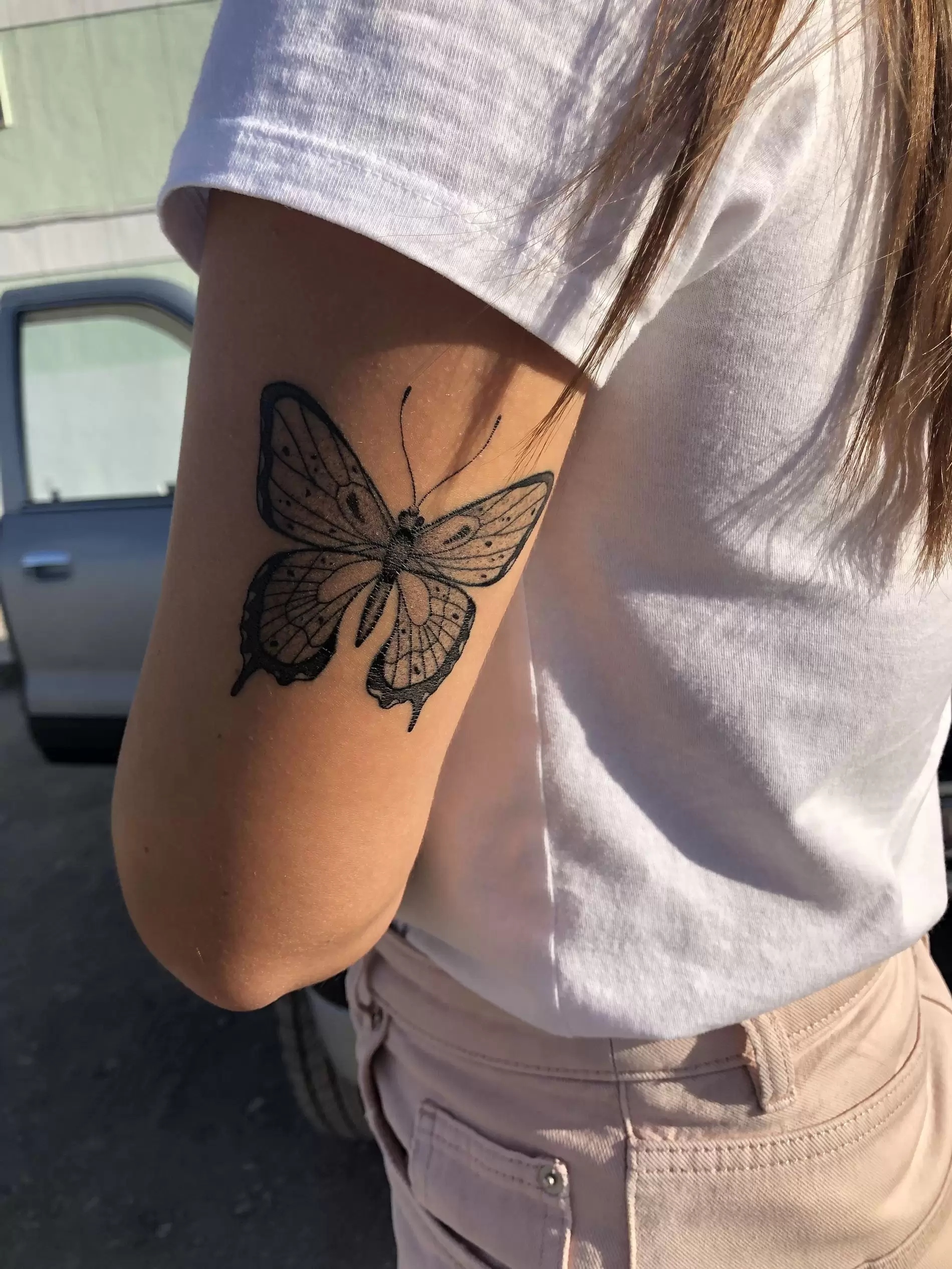 Featured image of post Lindas Tatuagens Femininas Borboletas Bem como estrelinhas borboletas e desenhos delicados que tenham significado para a pessoa