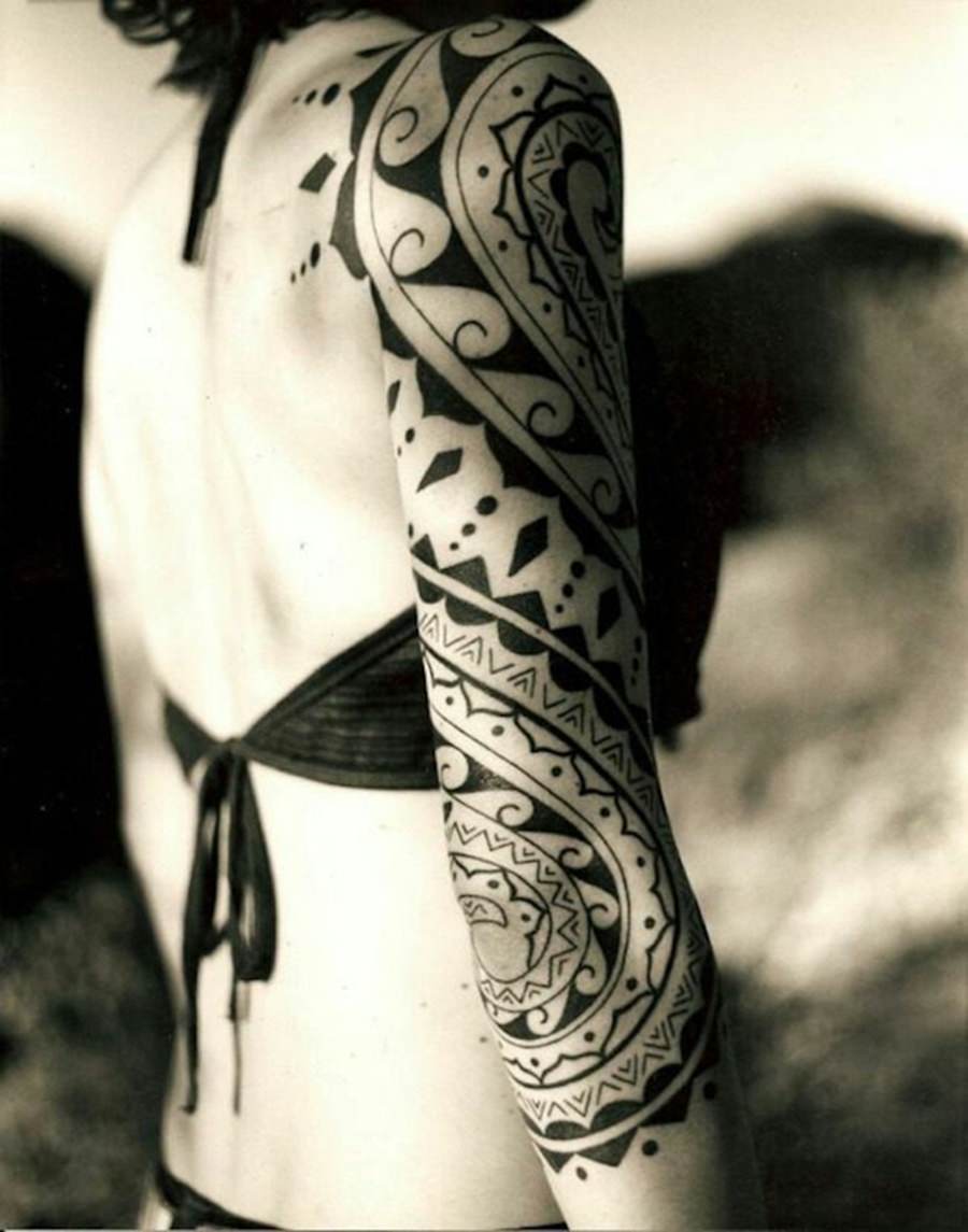 Tatuagem Maori estilo feminino